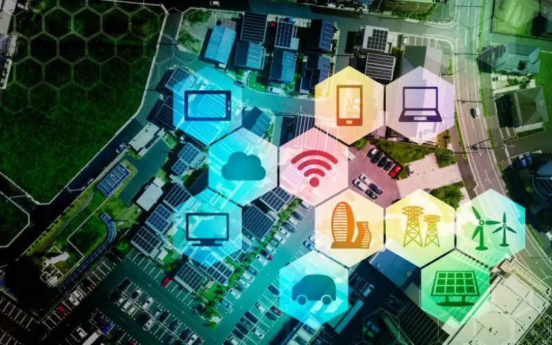 Internet of Things (IoT) and Connectivity