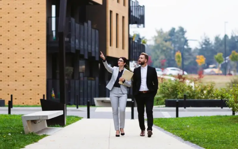 Investing in Commercial Properties